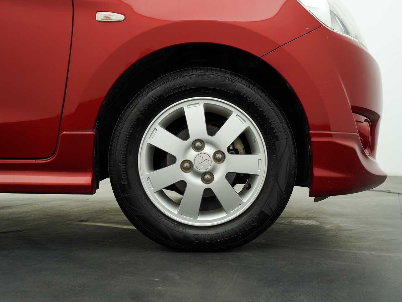 terpakai 2012 Mitsubishi Mirage GS 1.2