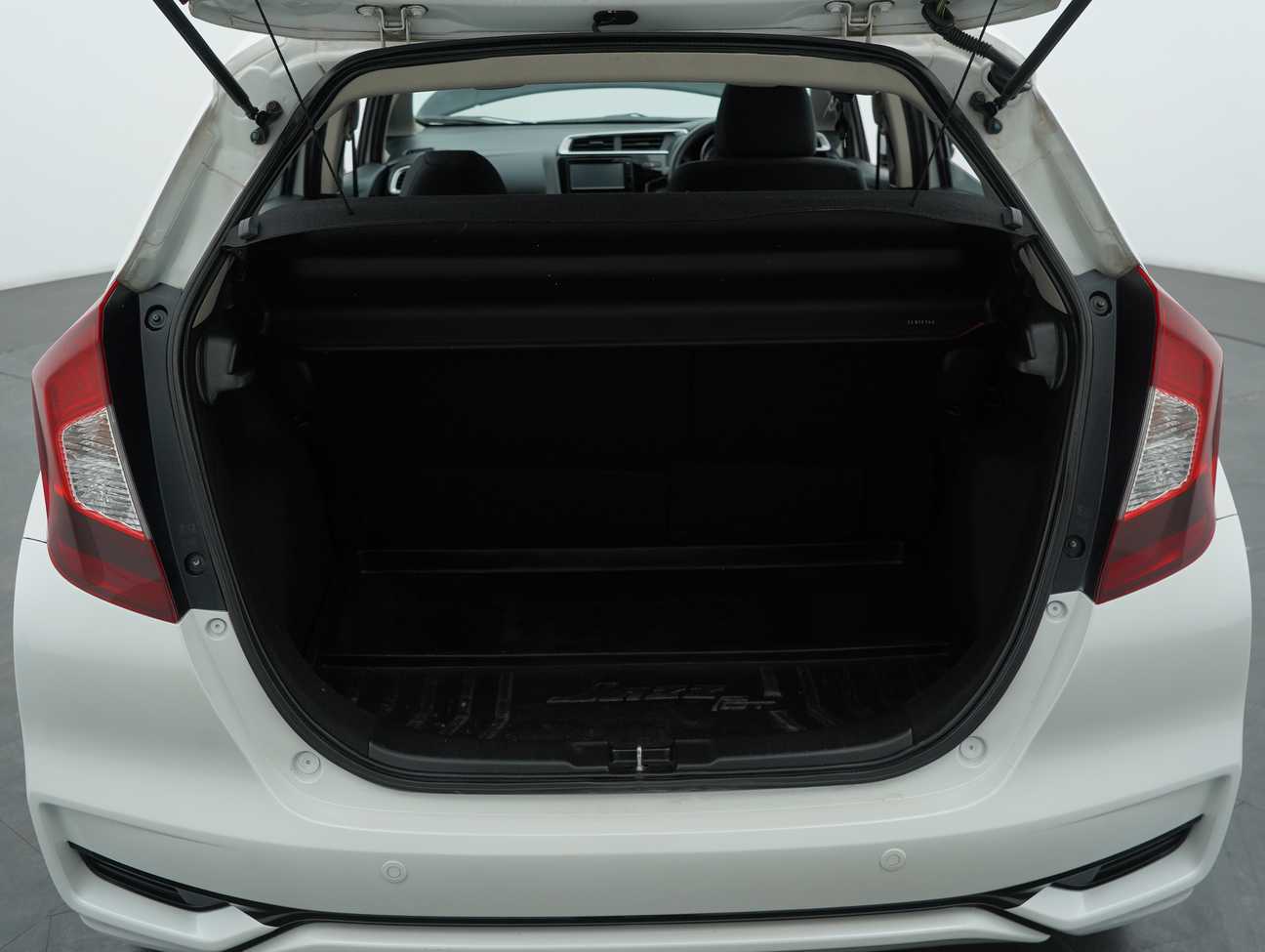 terpakai 2021 Honda Jazz E 1.5