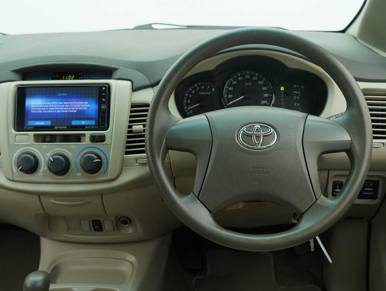 used 2016 Toyota Innova E 2.0