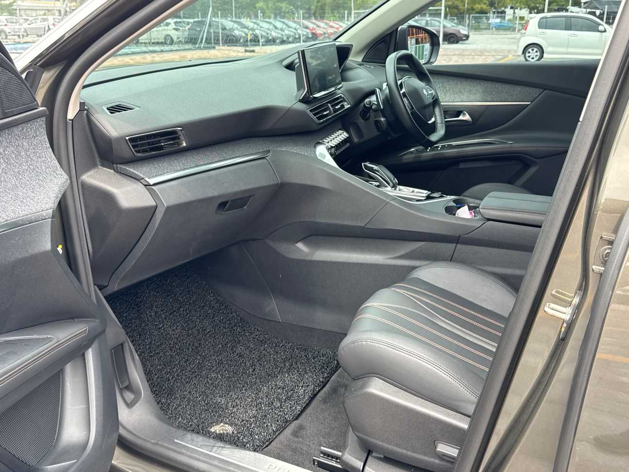 used 2024 Peugeot 3008 THP Allure 1.6