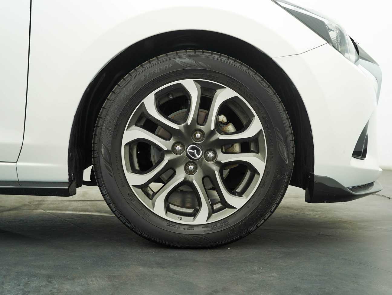 used 2017 Mazda 2 SKYACTIV-G (LED Headlight with DRL) 1.5