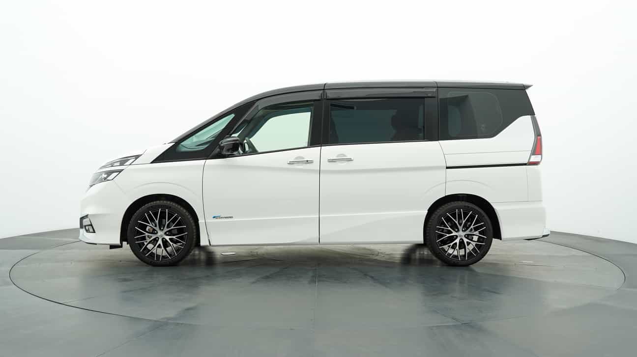 used 2021 Nissan SERENA S-HYBRID HIGH-WAY STAR (CKD) 2.0