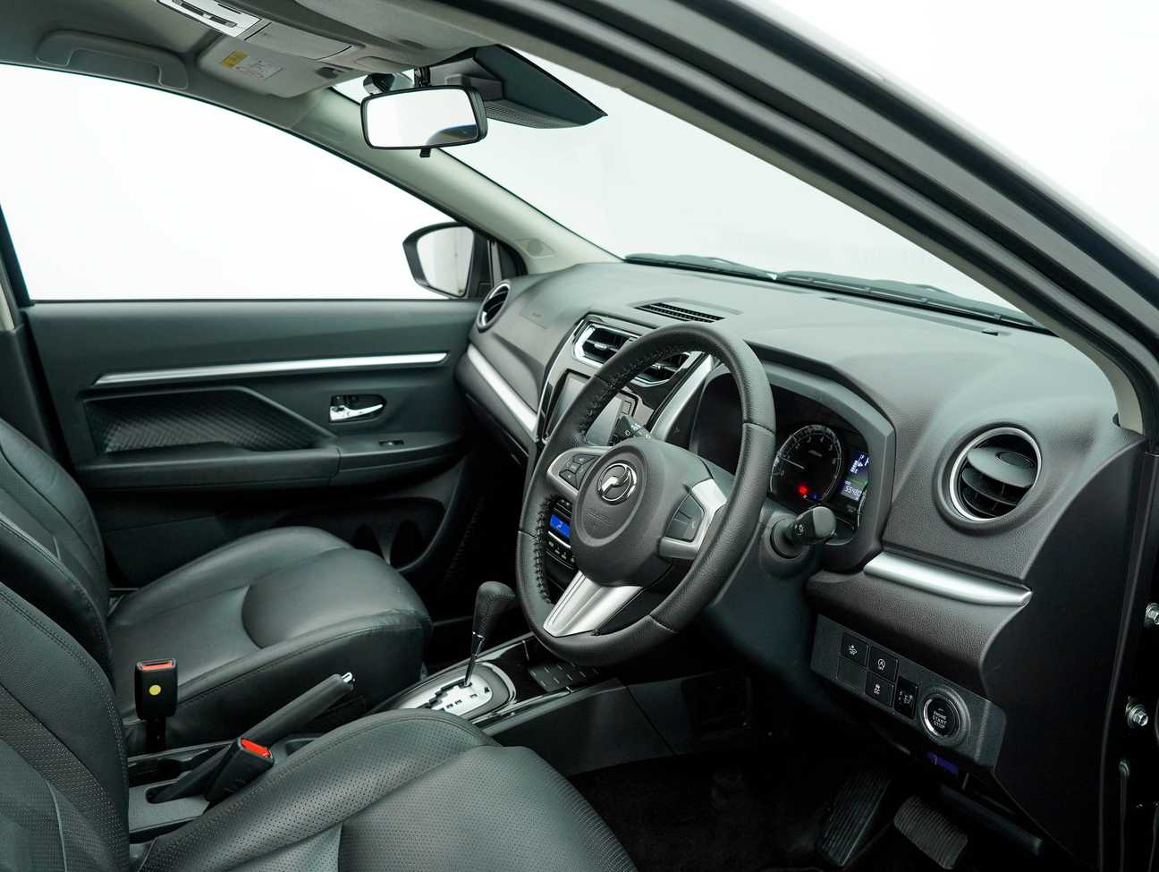 terpakai 2022 Perodua Aruz AV 1.5