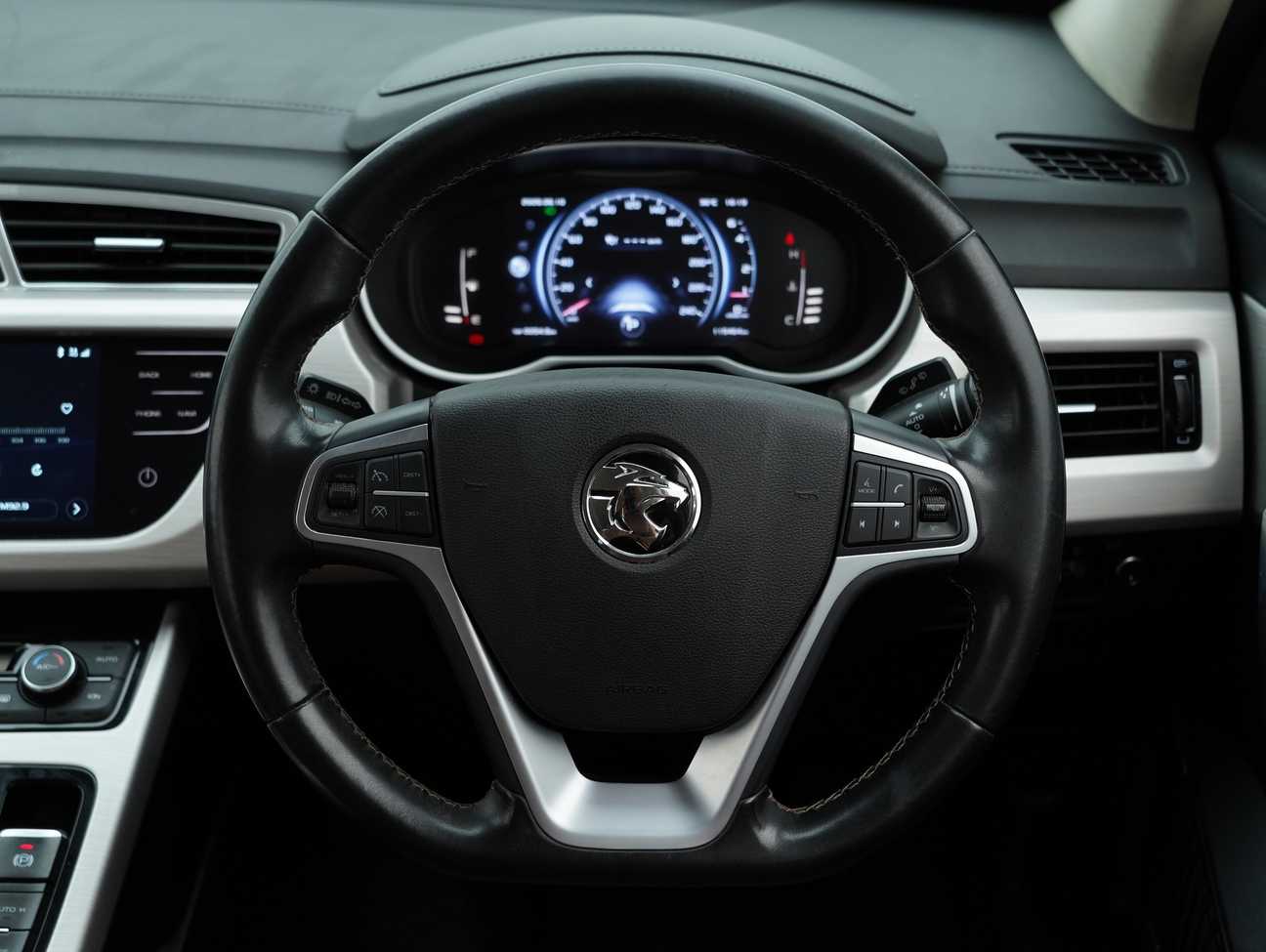 used 2020 Proton X70 Premium 1.8