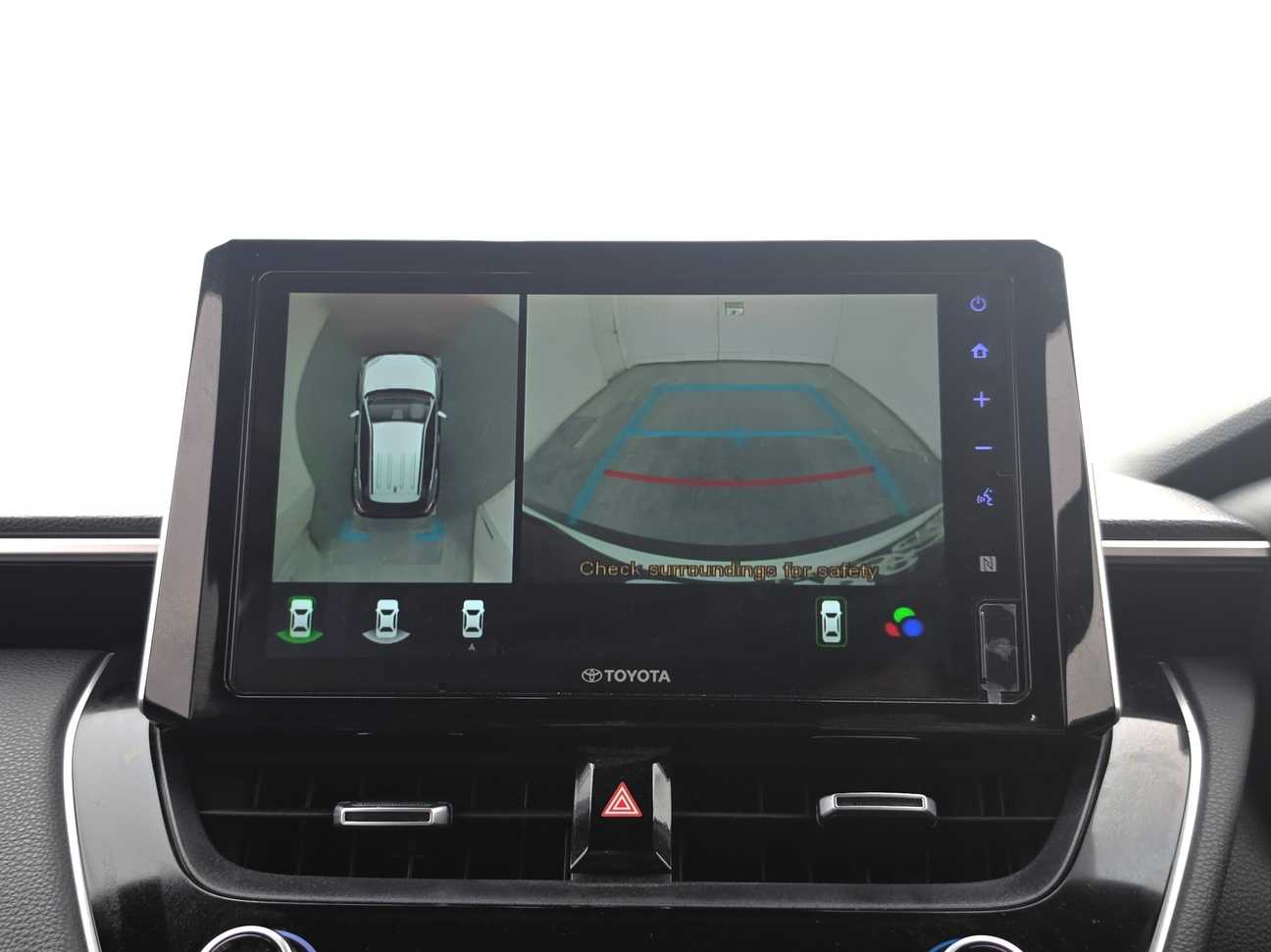 used 2021 Toyota Corolla Cross V 1.8