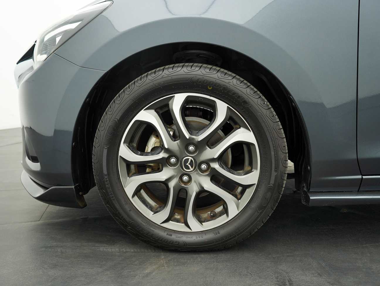 terpakai 2016 Mazda 2 SKYACTIV-G (LED Headlight with DRL) 1.5