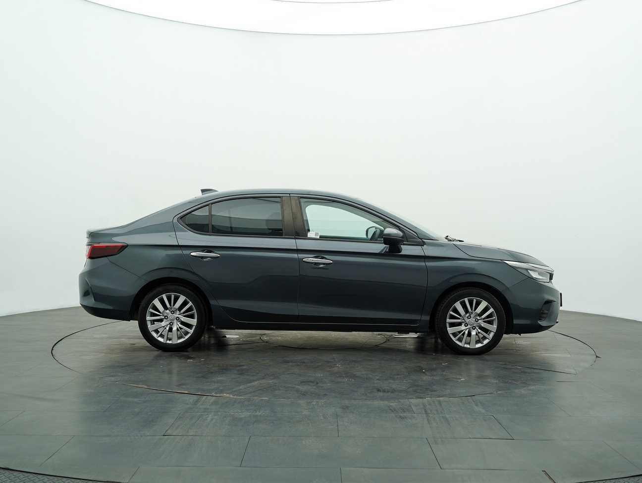 used 2022 Honda City V 1.5