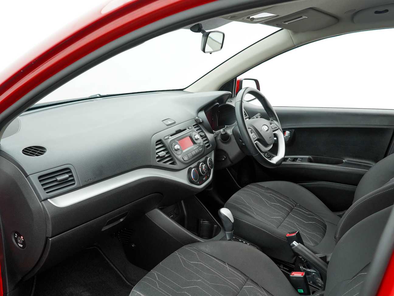 terpakai 2014 Kia Picanto  1.2