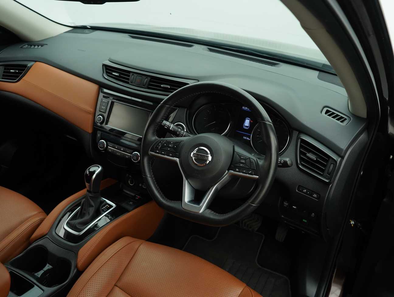 used 2020 Nissan X-Trail Mid 2.0