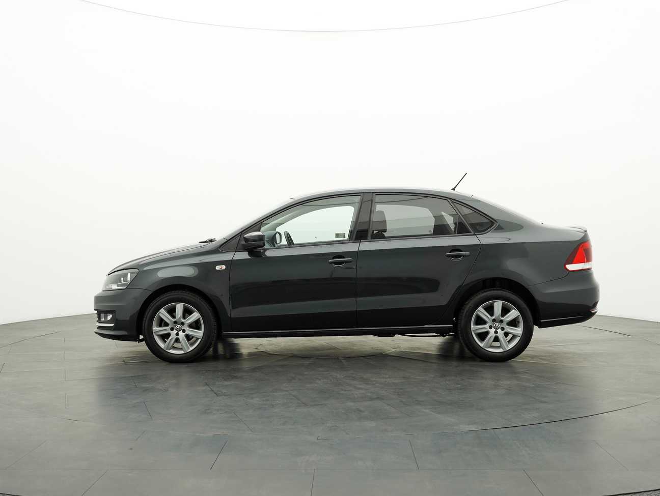 used 2017 Volkswagen Vento Comfort 1.6