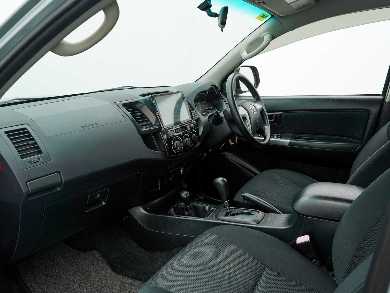 used 2014 Toyota Hilux G VNT 2.5