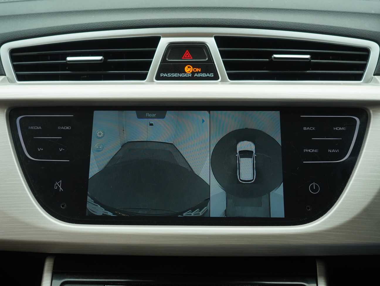 used 2020 Proton X70 Premium 1.8