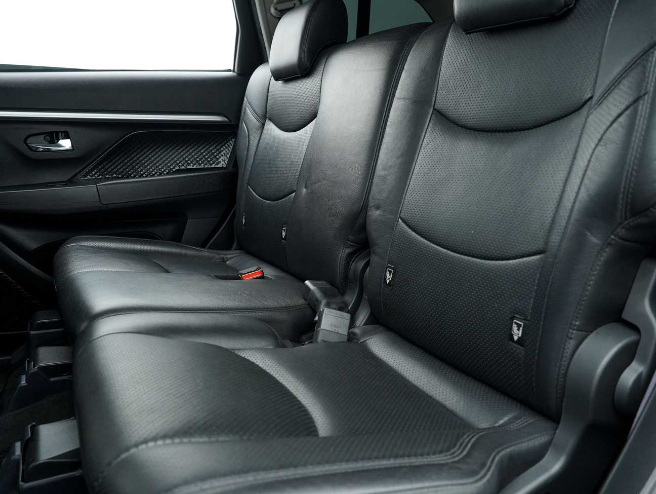 used 2021 Perodua Aruz AV 1.5