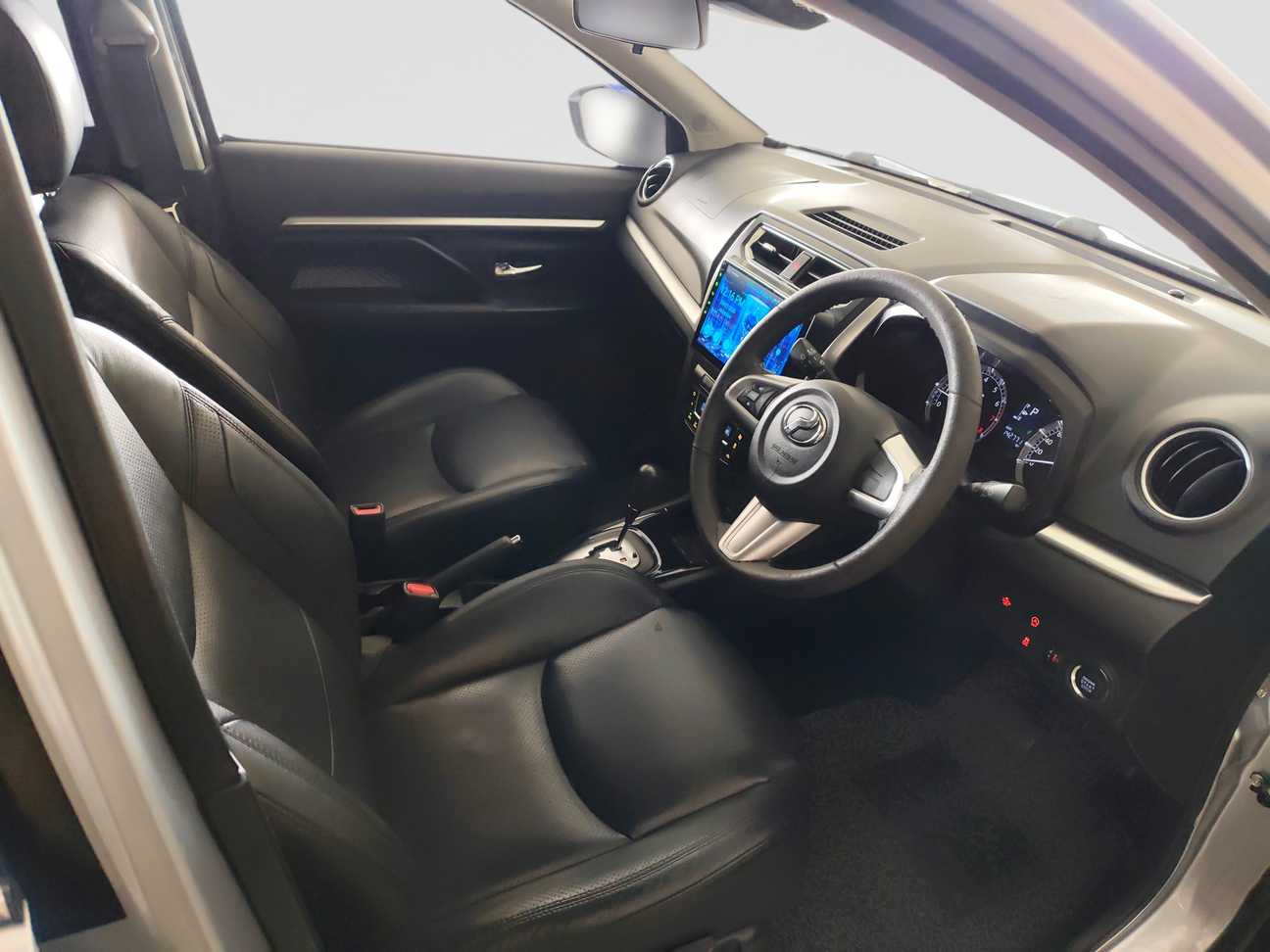 used 2020 Perodua Aruz AV 1.5
