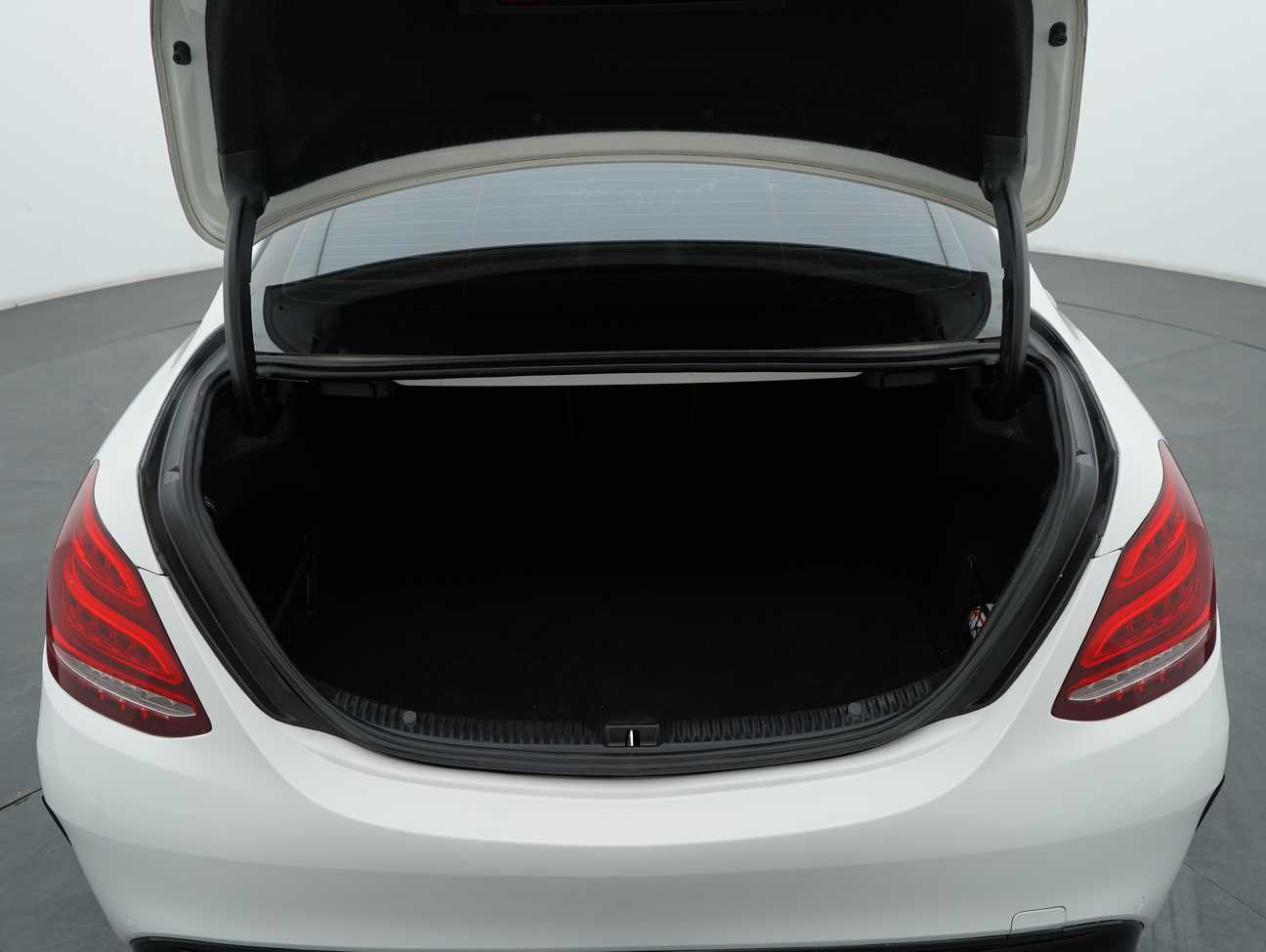 terpakai 2017 Mercedes-Benz C250 AMG Line 2.0
