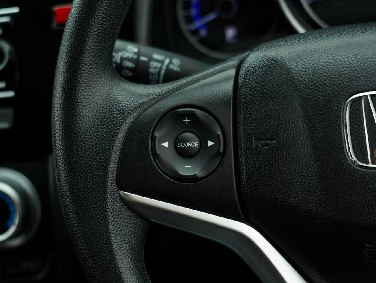 terpakai 2016 Honda Jazz E i-VTEC 1.5