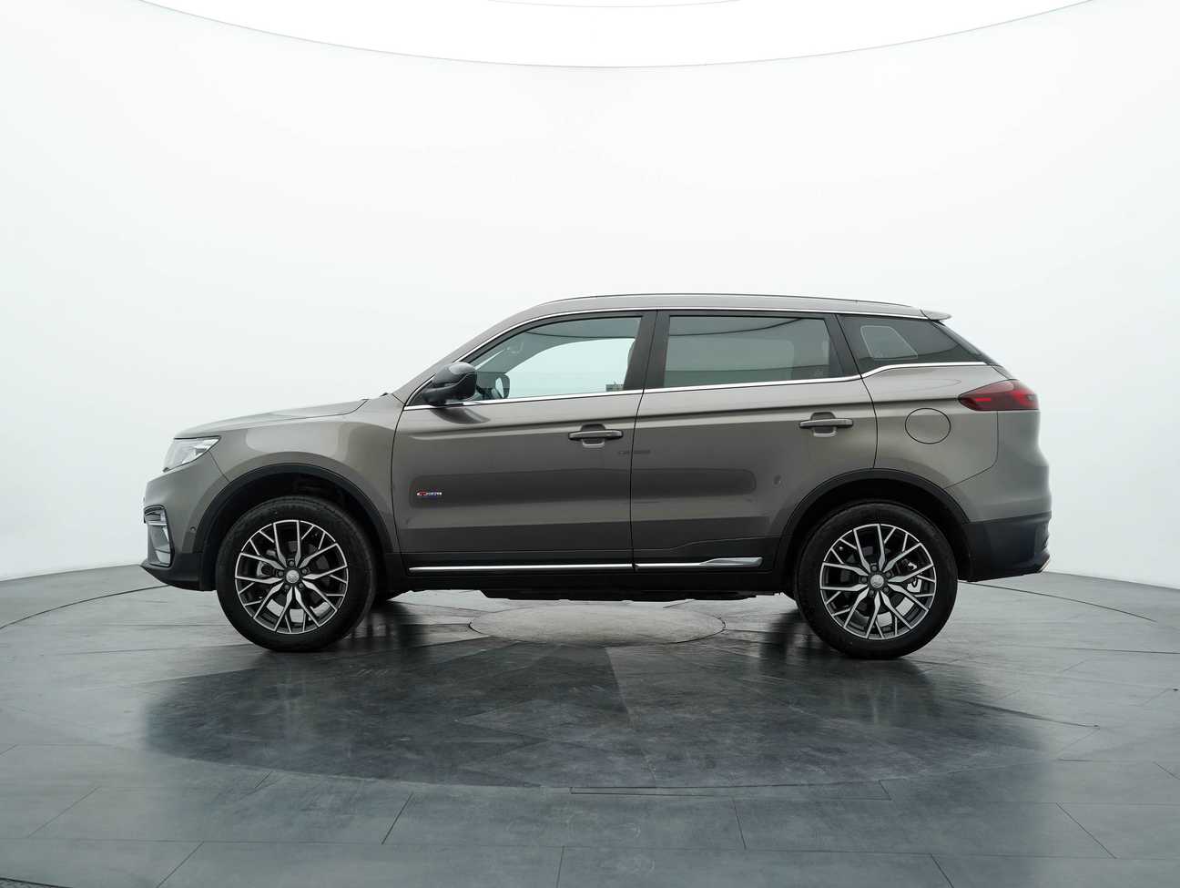 used 2022 Proton X70 Premium 1.5