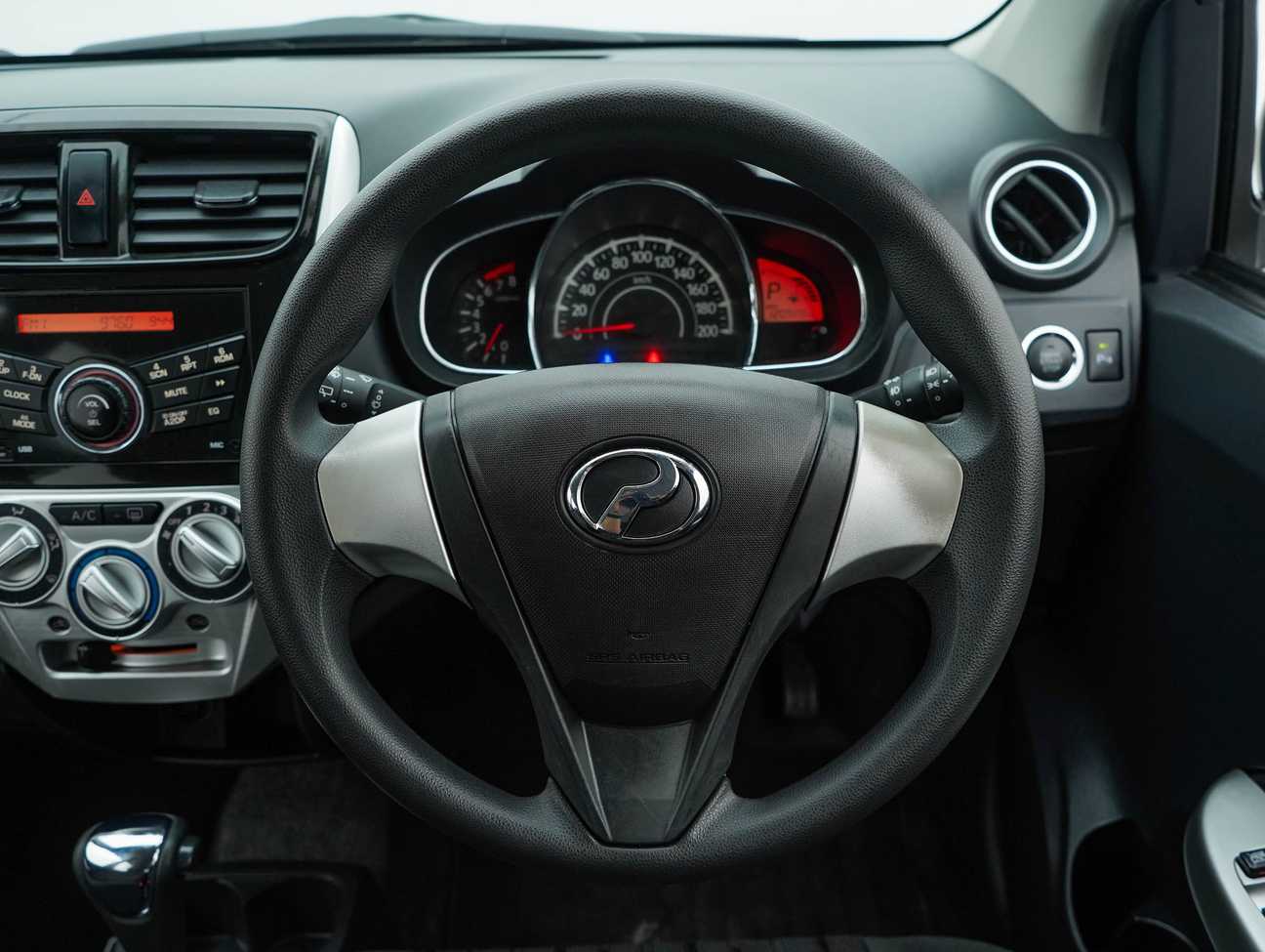 terpakai 2018 Perodua AXIA SE 1.0