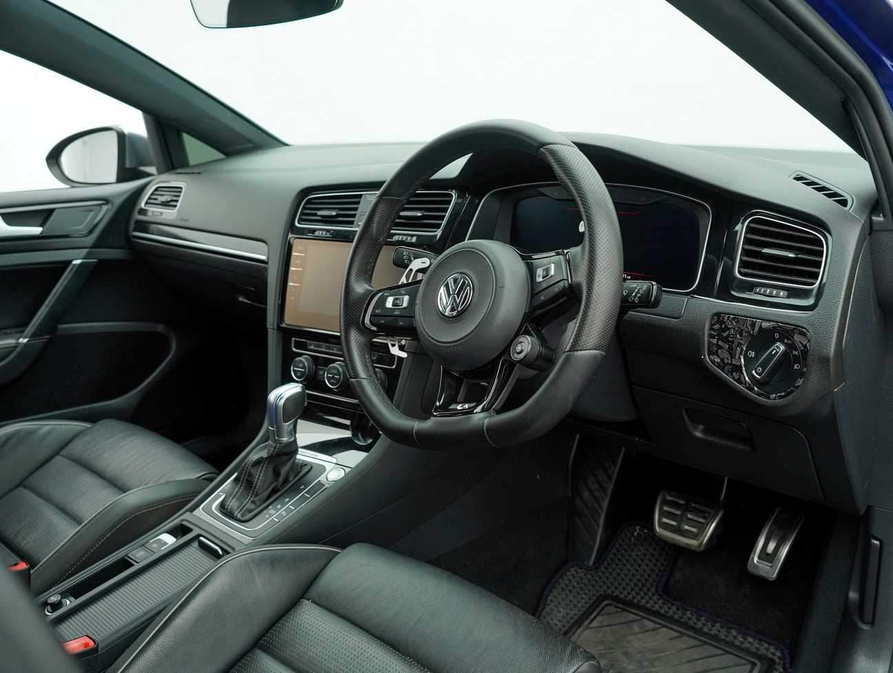 used 2018 Volkswagen Golf R 2.0