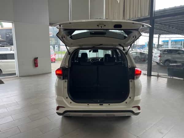 terpakai 2022 Perodua Aruz AV 1.5