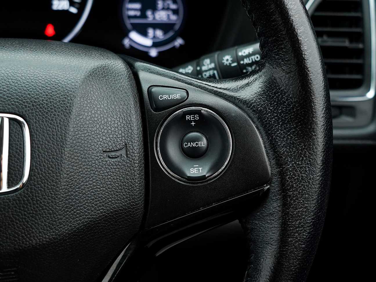 terpakai 2016 Honda HR-V i-VTEC V 1.8