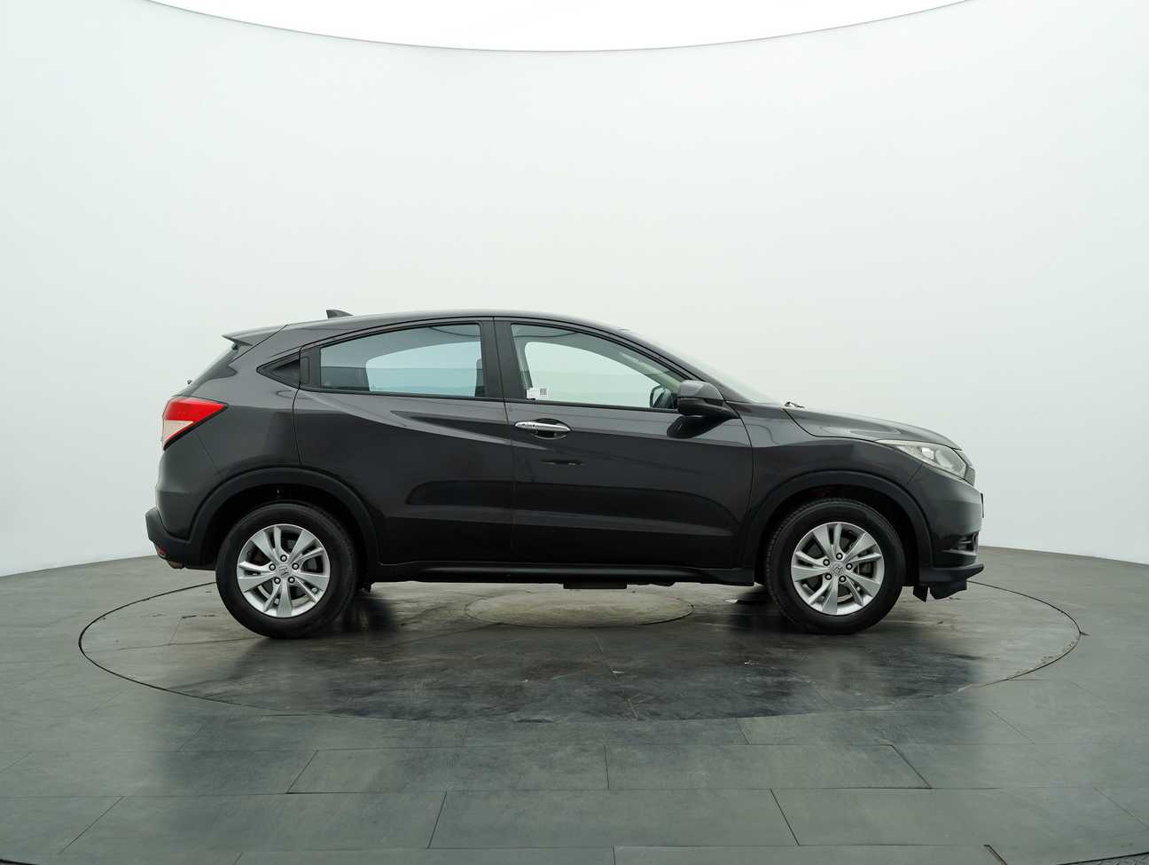 used 2015 Honda HR-V V 1.8
