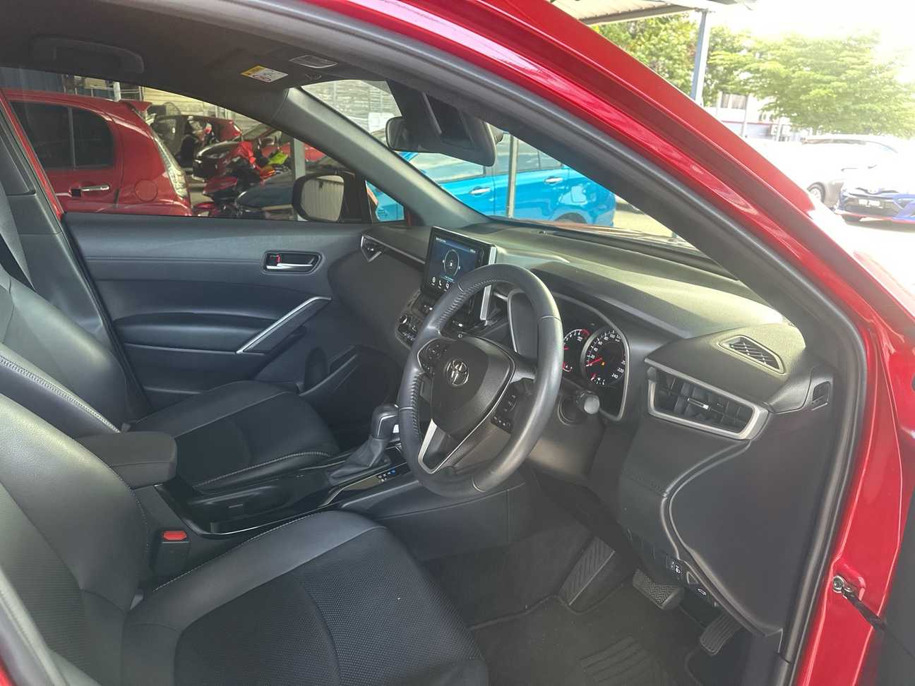 terpakai 2023 Toyota Corolla Cross G 1.8
