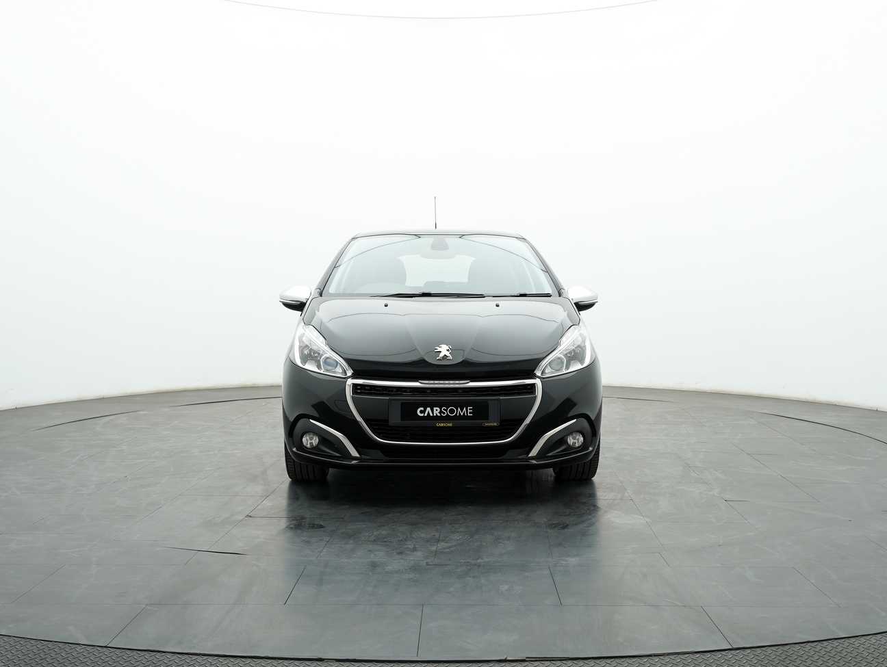 terpakai 2017 Peugeot 208 PureTech 1.2