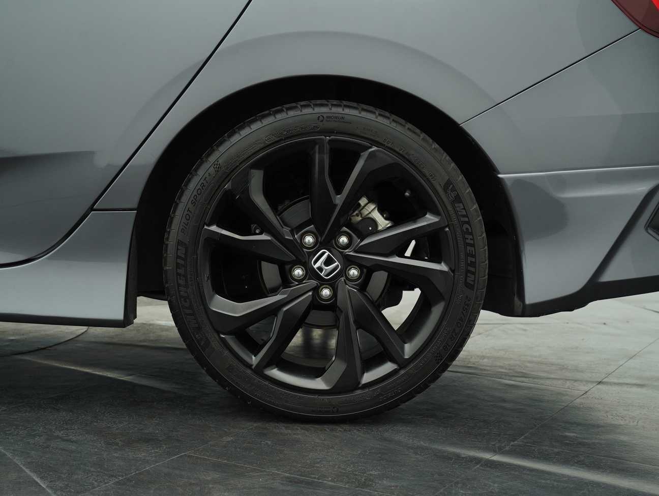 terpakai 2020 Honda Civic TC VTEC Premium 1.5