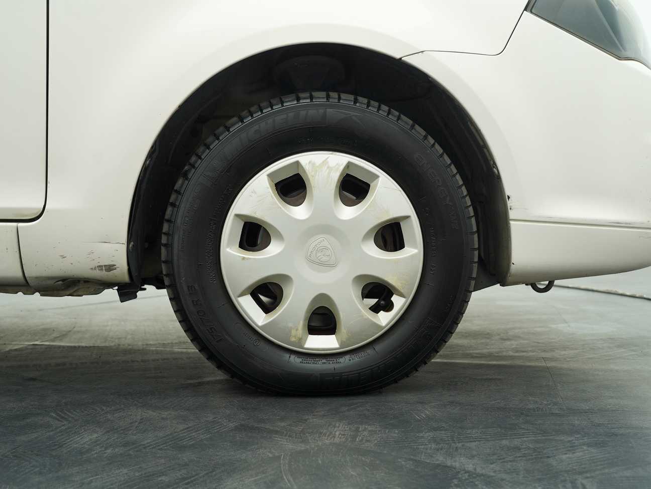 used 2013 Proton Saga SV 1.3