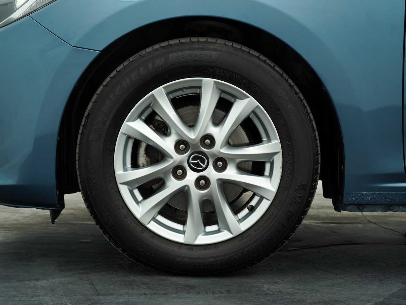 terpakai 2016 Mazda 3 SKYACTIV-G GL 2.0