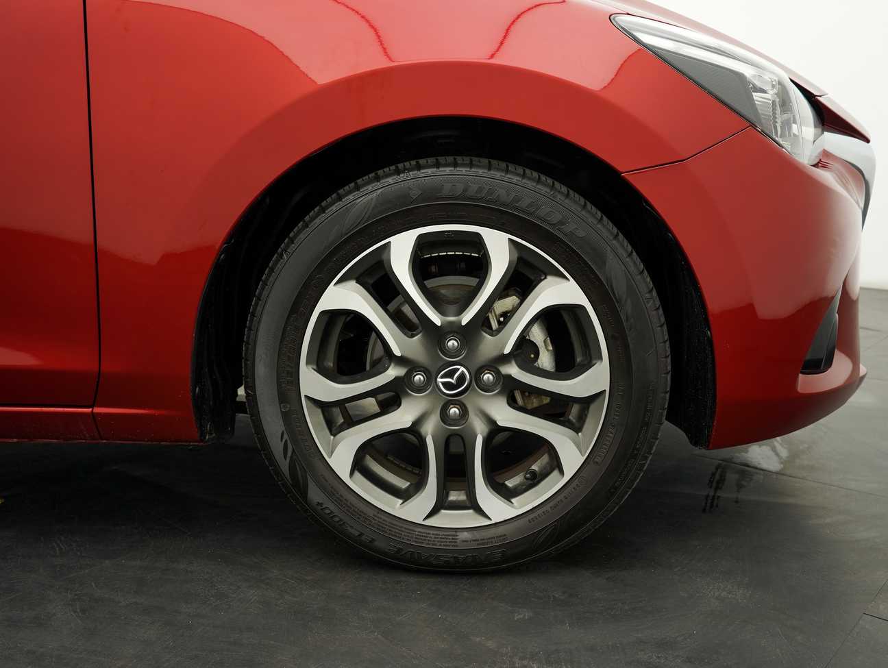 terpakai 2017 Mazda 2 SKYACTIV-G (LED Headlight with DRL) 1.5