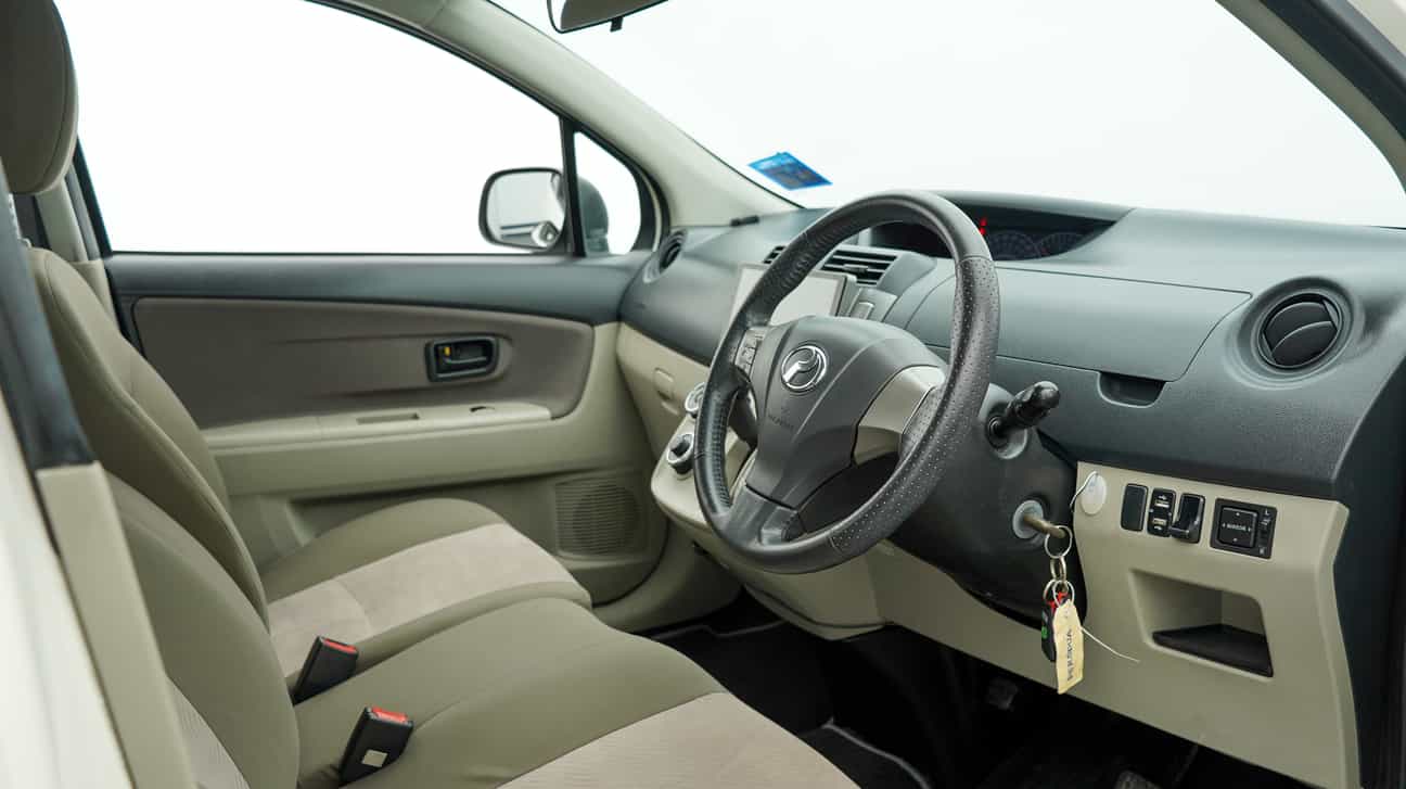 terpakai 2018 Perodua ALZA EZ 1.5