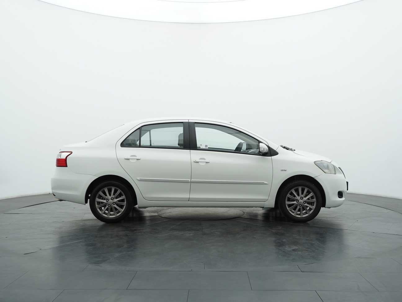 terpakai 2013 Toyota Vios G 1.5