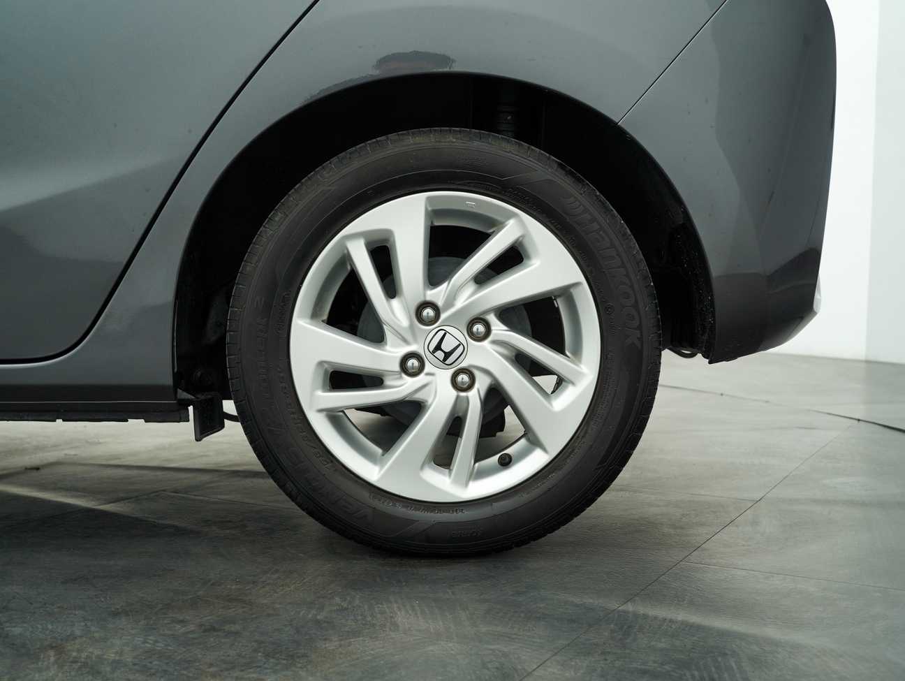 used 2016 Honda Jazz E 1.5