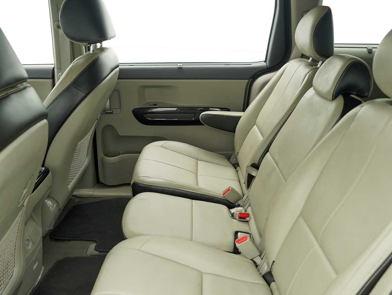 used 2017 Kia Grand Carnival CRDi 2.2