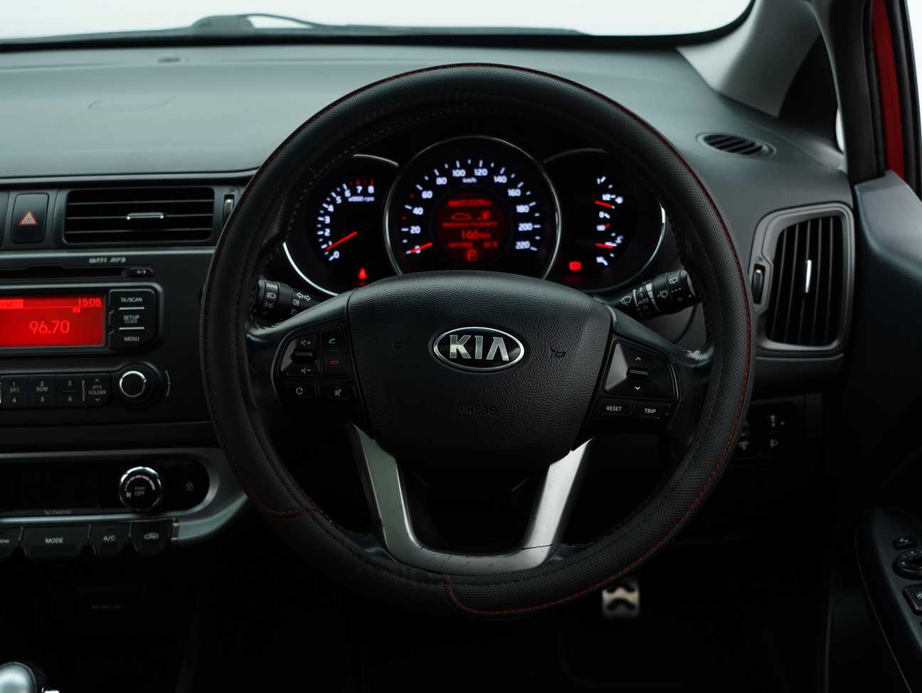 terpakai 2014 Kia Rio SX 1.4