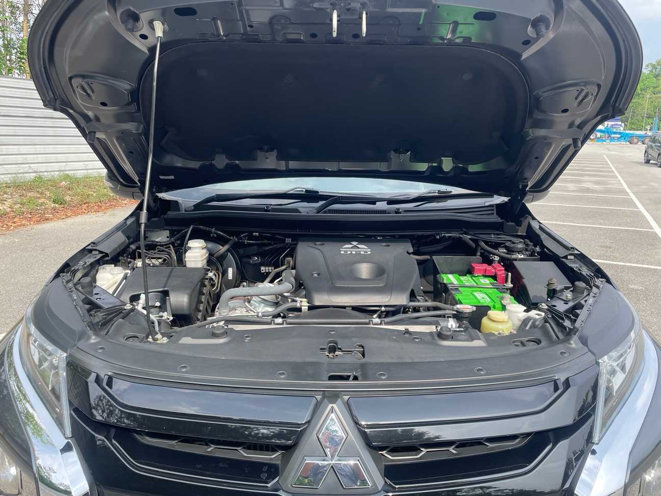 used 2022 Mitsubishi Triton VGT Premium Updated Spec Dual Cab 4X4 2.4
