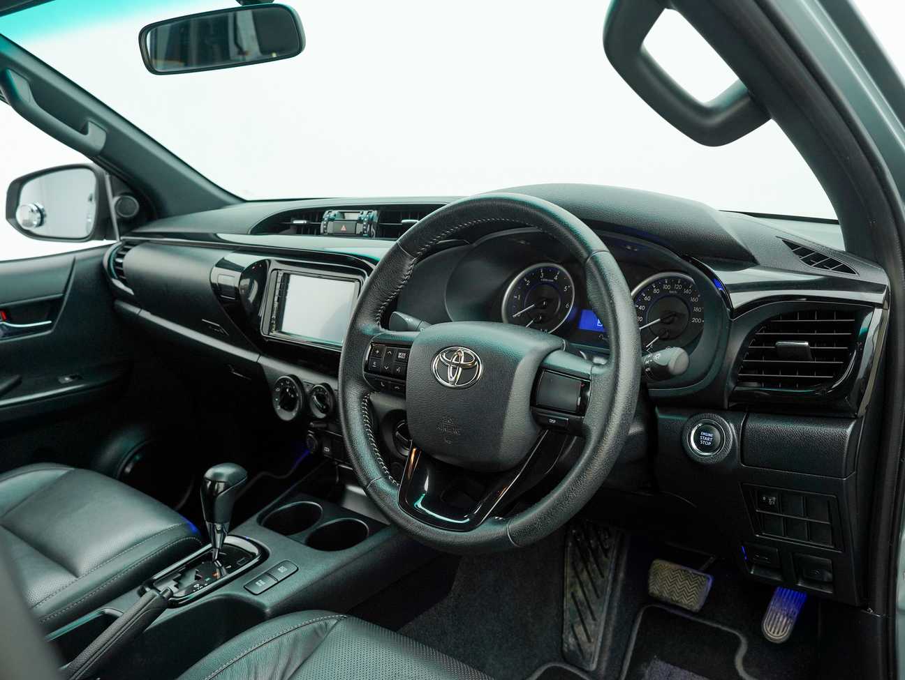 used 2019 Toyota Hilux L-Edition Dual Cab 2.4