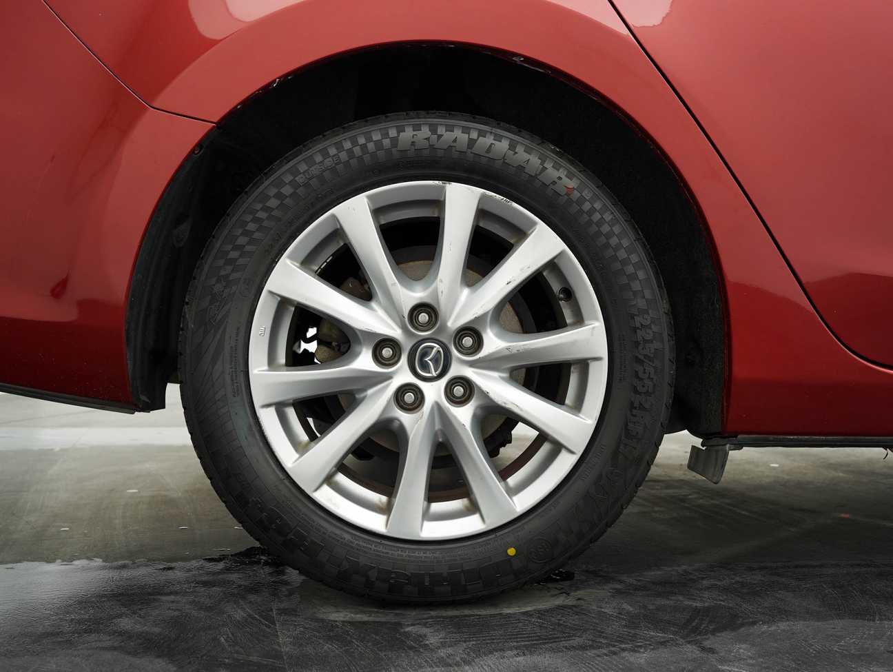 terpakai 2014 Mazda 6 SEDAN 2.0