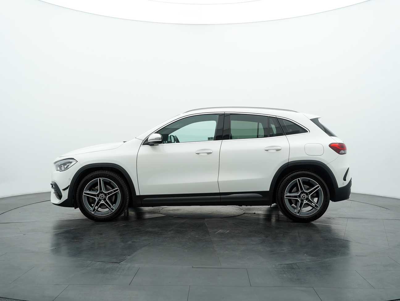 used 2022 Mercedes-Benz GLA250 AMG Line 2.0