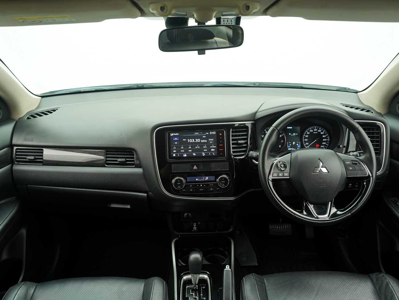 used 2019 Mitsubishi Outlander  2.0