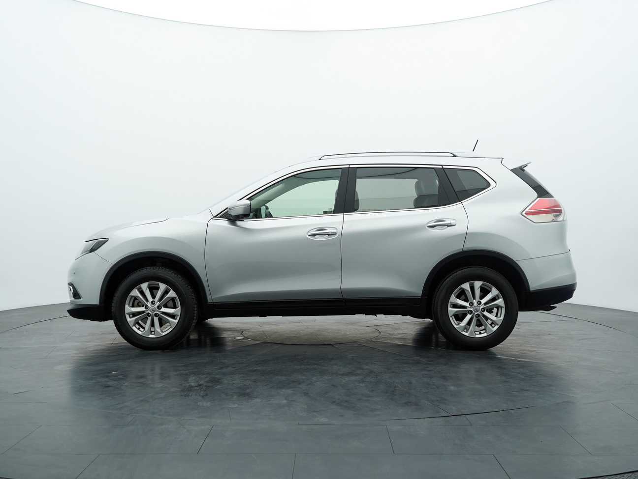 used 2016 Nissan X-Trail  2.0