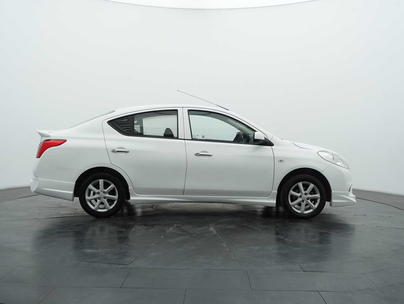 terpakai 2012 Nissan Almera E 1.5