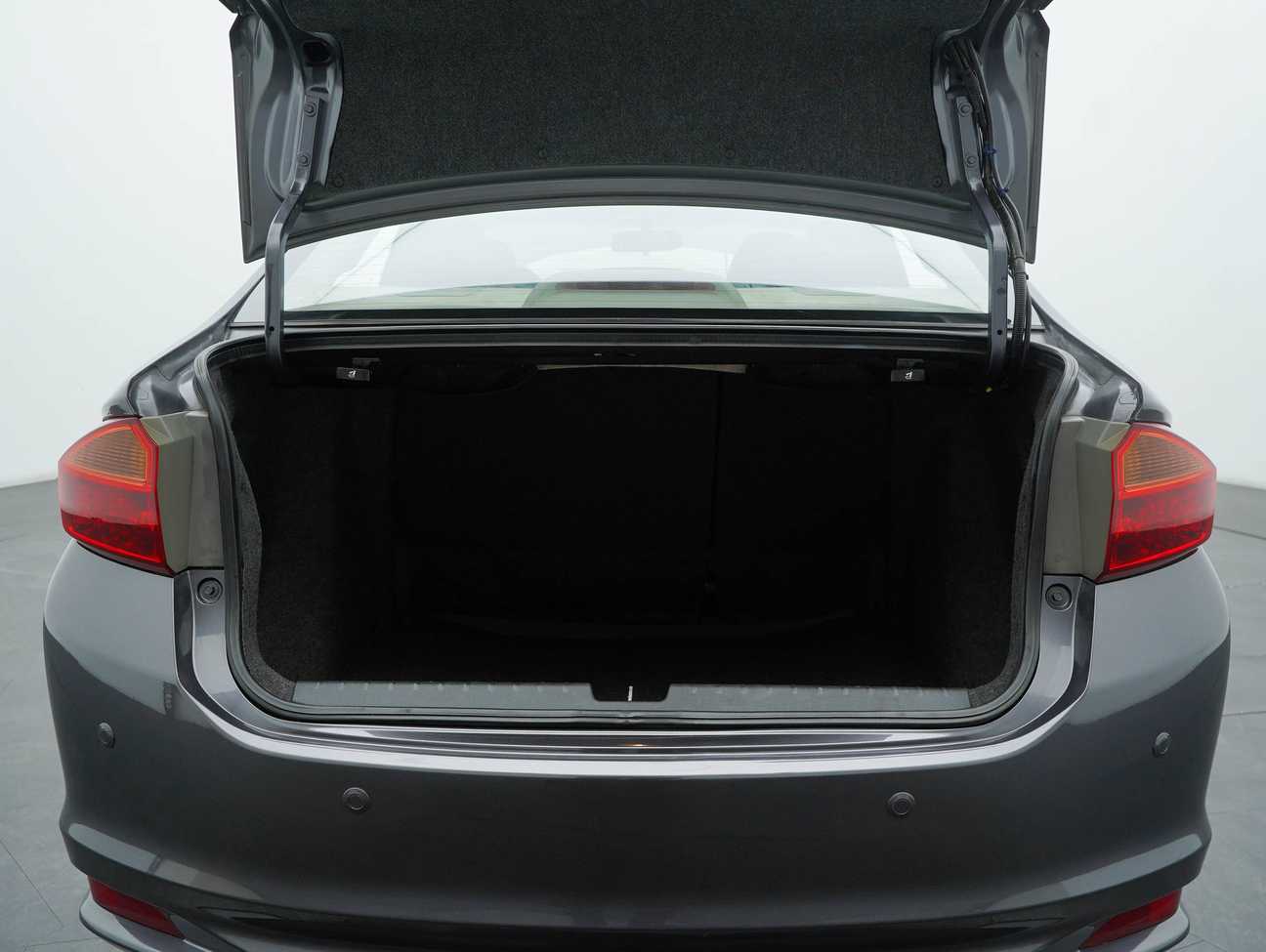 used 2015 Honda City V 1.5