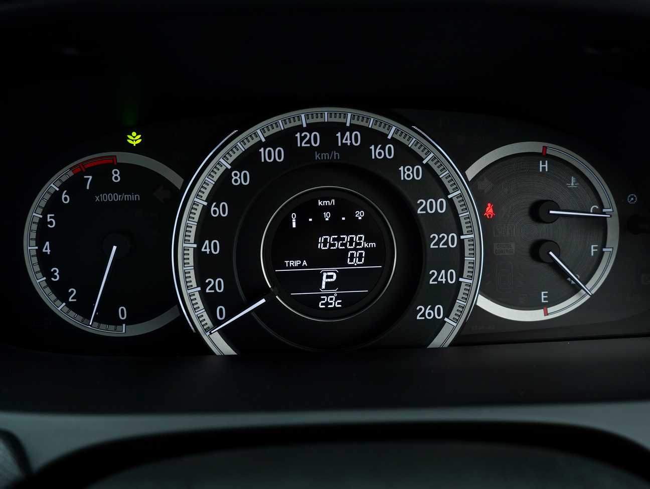 terpakai 2016 Honda Accord VTi-L 2.0