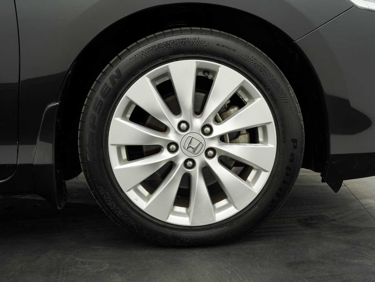 terpakai 2014 Honda Accord VTi-L 2.0