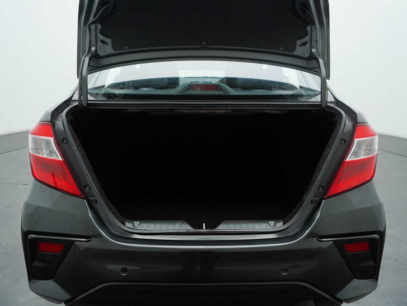 terpakai 2020 Perodua Bezza Advance 1.3