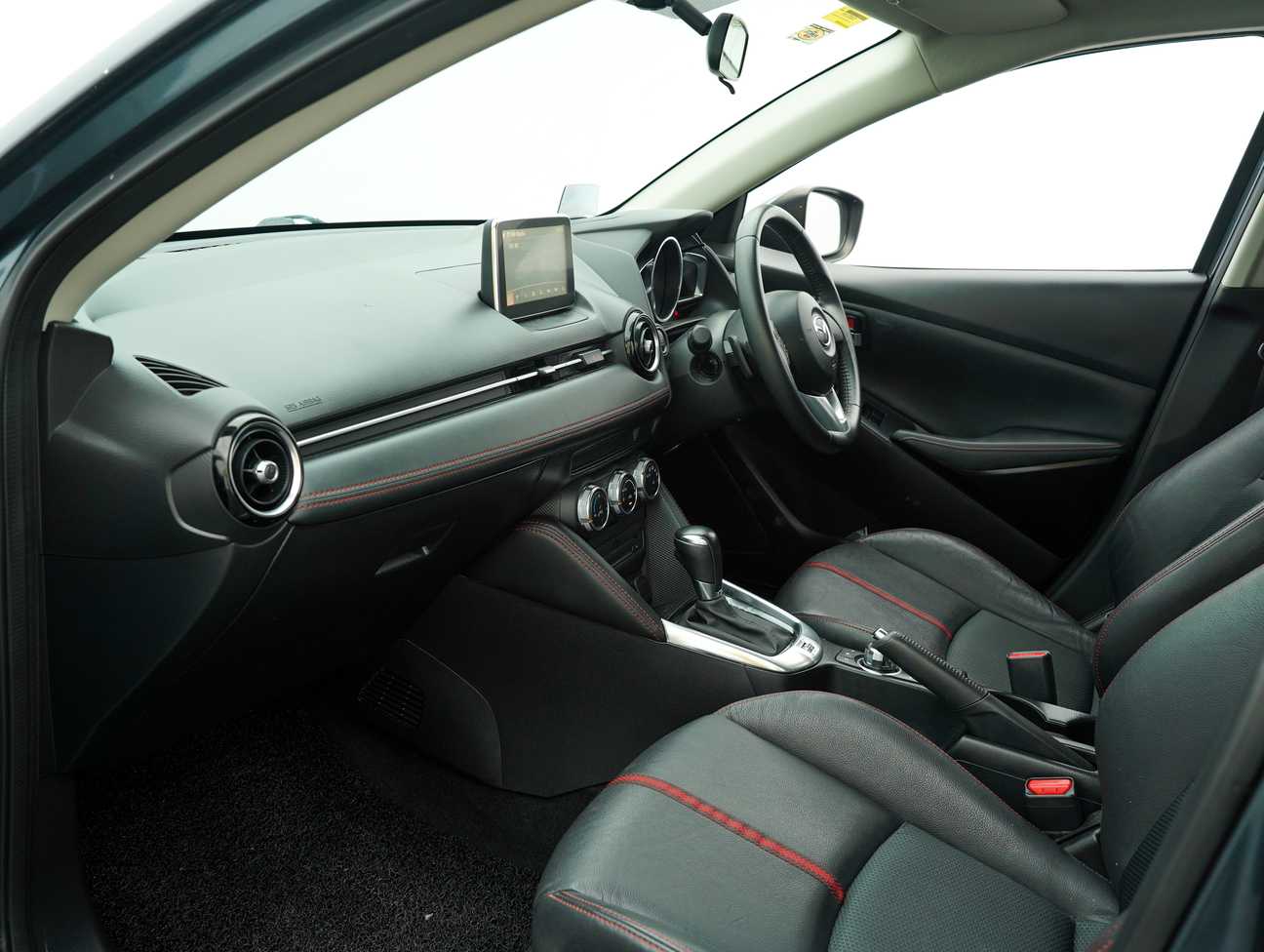 terpakai 2016 Mazda 2 SKYACTIV-G 1.5