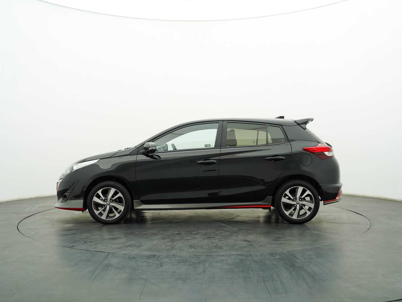 terpakai 2020 Toyota Yaris E 1.5